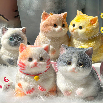 🎁😻Niedliches und weiches Spielzeug in Katzenform